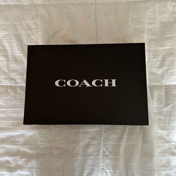 Excellent Condition Coach Colleen Black Leather heel penny loafer size 8 - Picture 7 of 7